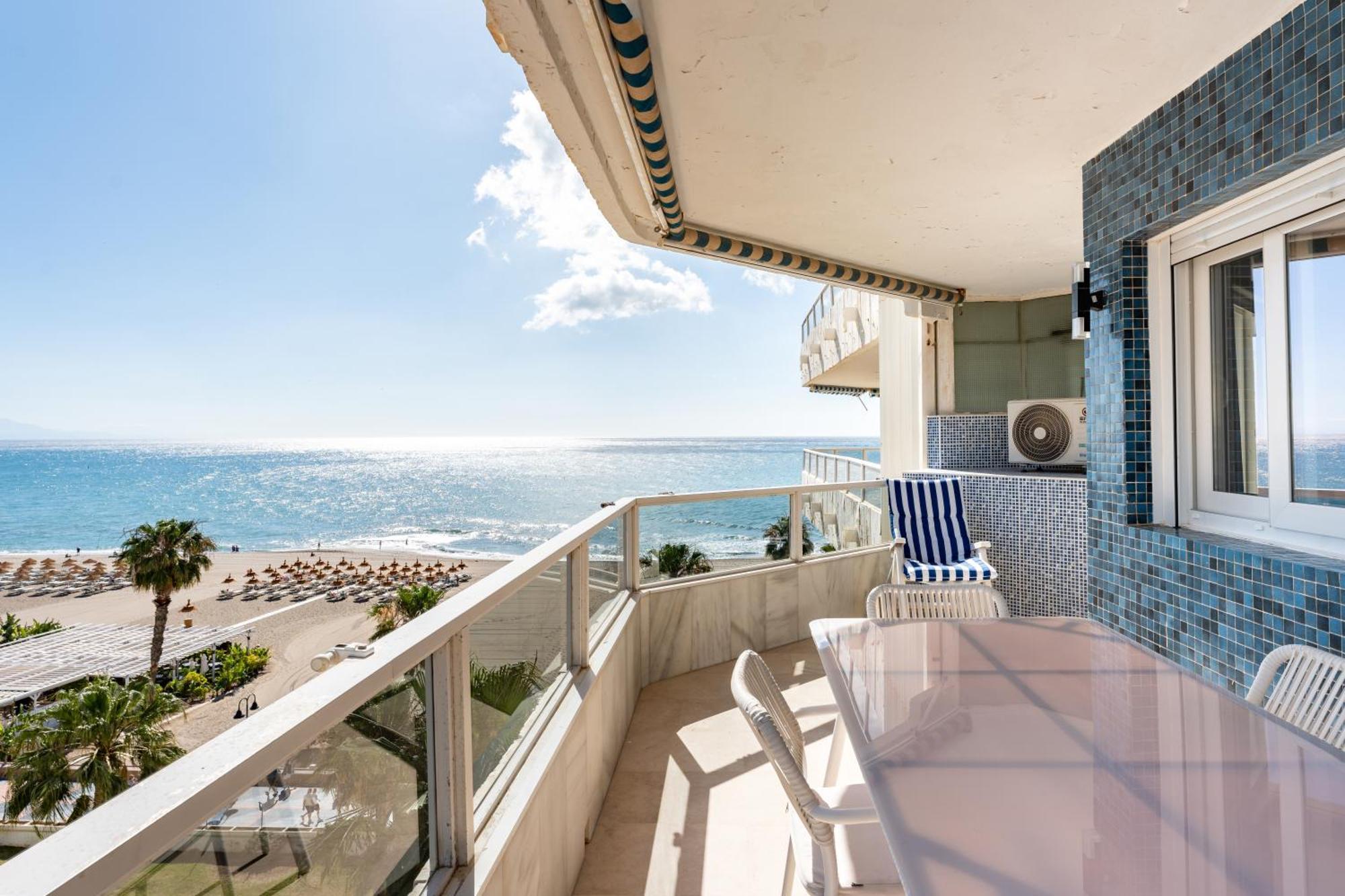 Tropico Carihuela View & Parking Lägenhet Torremolinos Exteriör bild